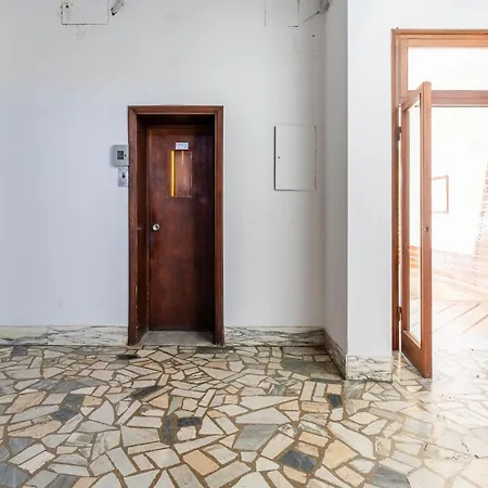 Livorno- Lungomare Viale Italia Bright Apartment! Appartement *