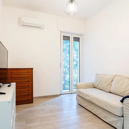Livorno- Lungomare Viale Italia Bright Apartment! Appartement Livorno